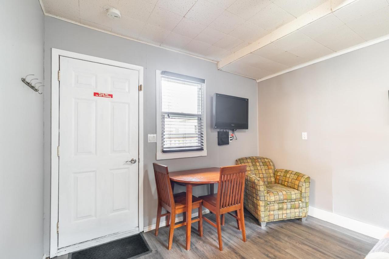 Bayside Cottage Rentals Port Rowan Eksteriør bilde